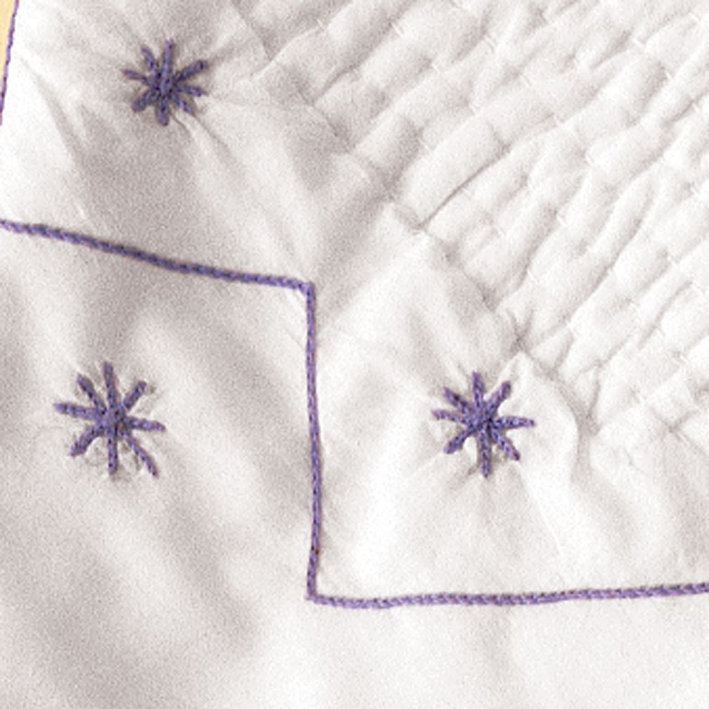 Embroidered Bassinet Coverlet (Blue)