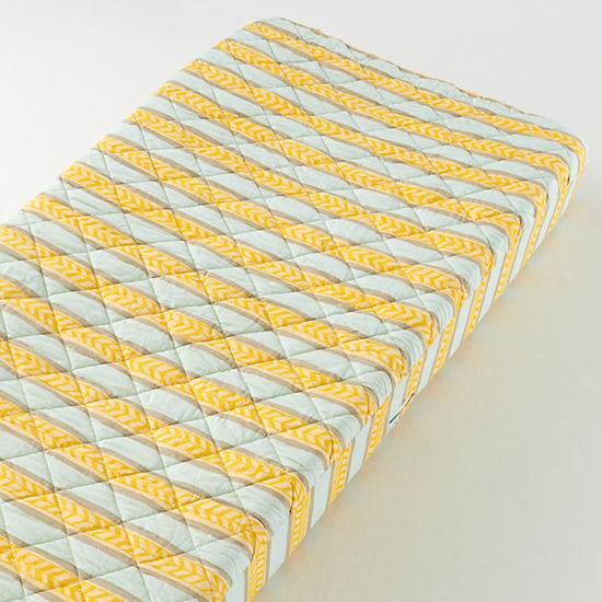 514098_CR_Elephants_Changer_Stripe