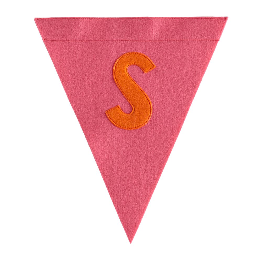 S Print Neatly Pennant Flag (Girl)