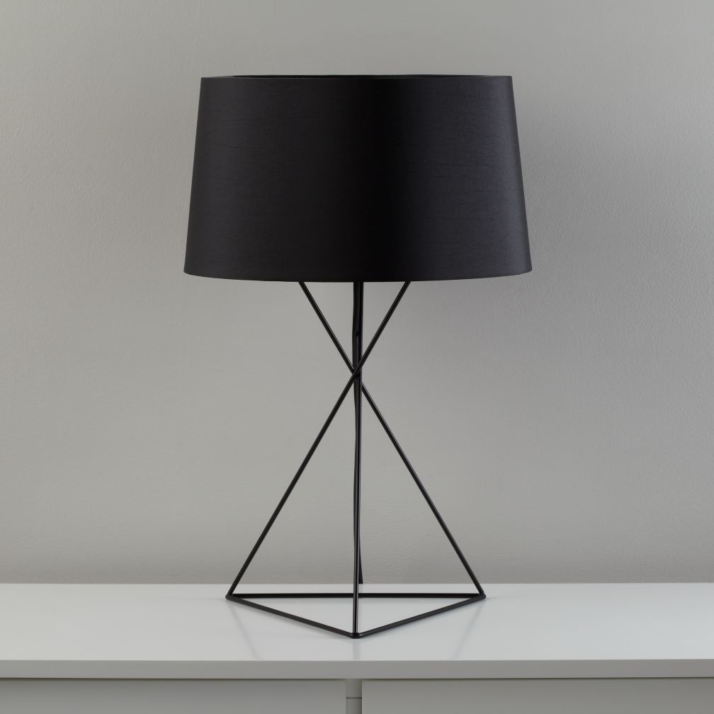 Isosceles Table Lamp (Black)