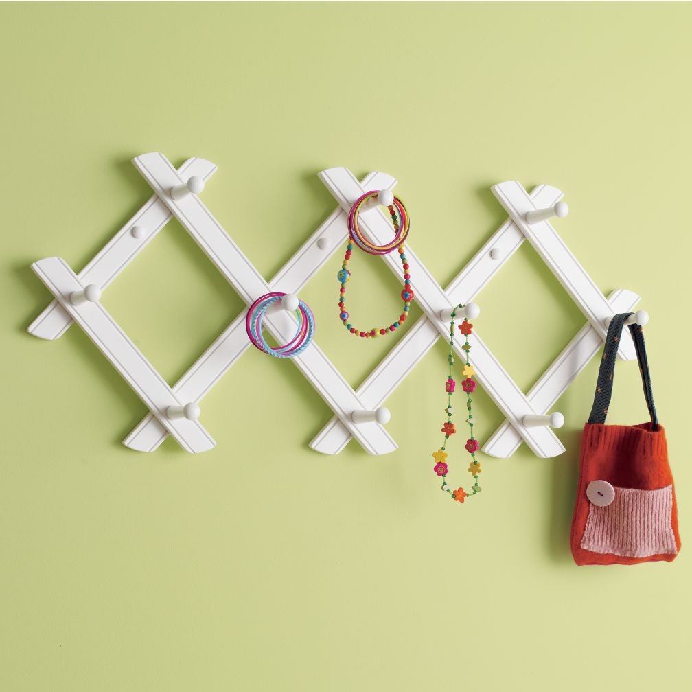 Accordion to Me Peg Rack (White)