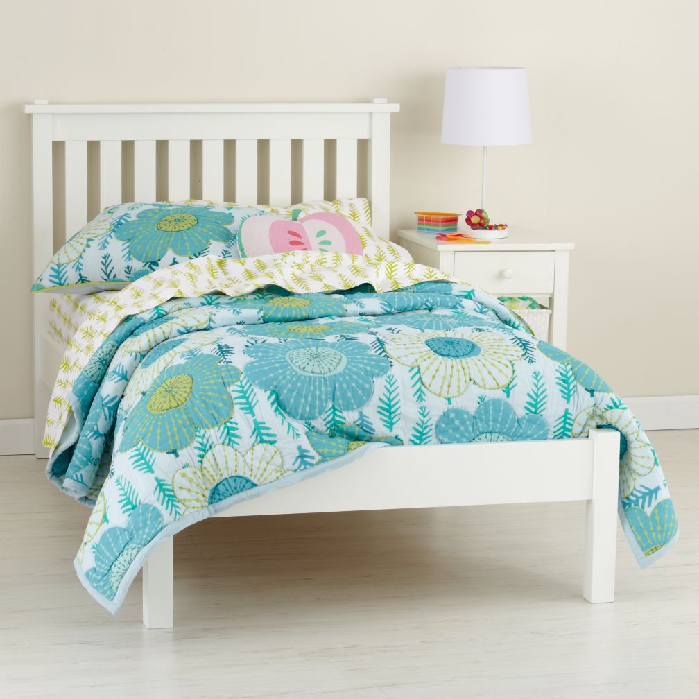 White Simple Bed (Headboard w/wood frame)