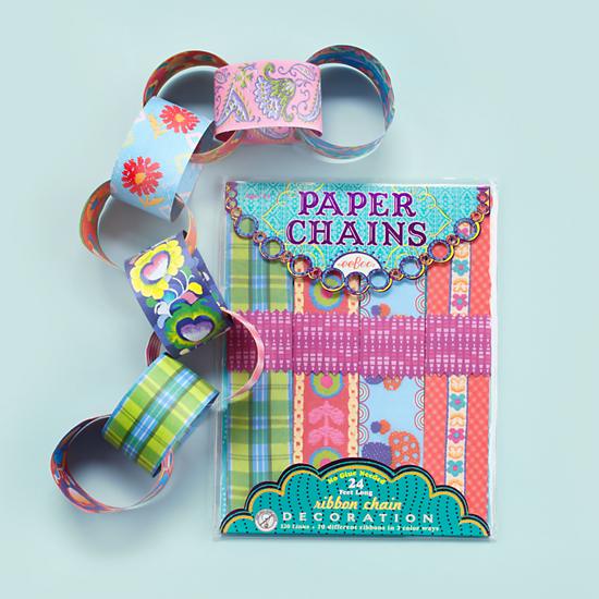 Craft_PaperChains_Flowers_0811