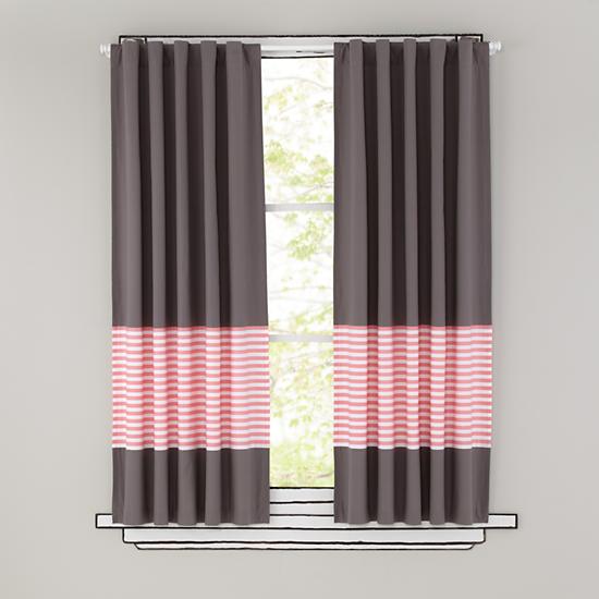 Curtain_Peep_PI_Stripe