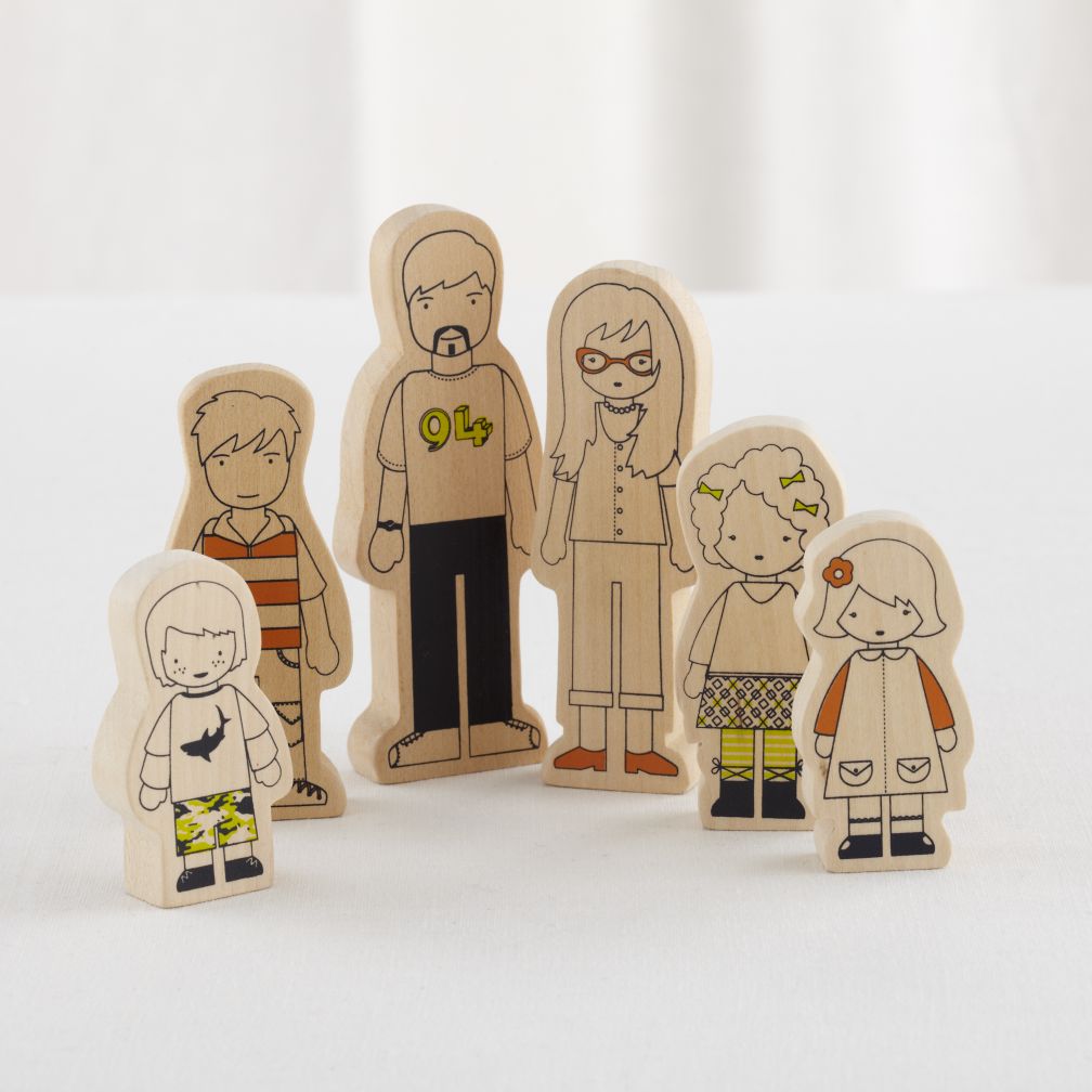 Modern Dollhouse Family