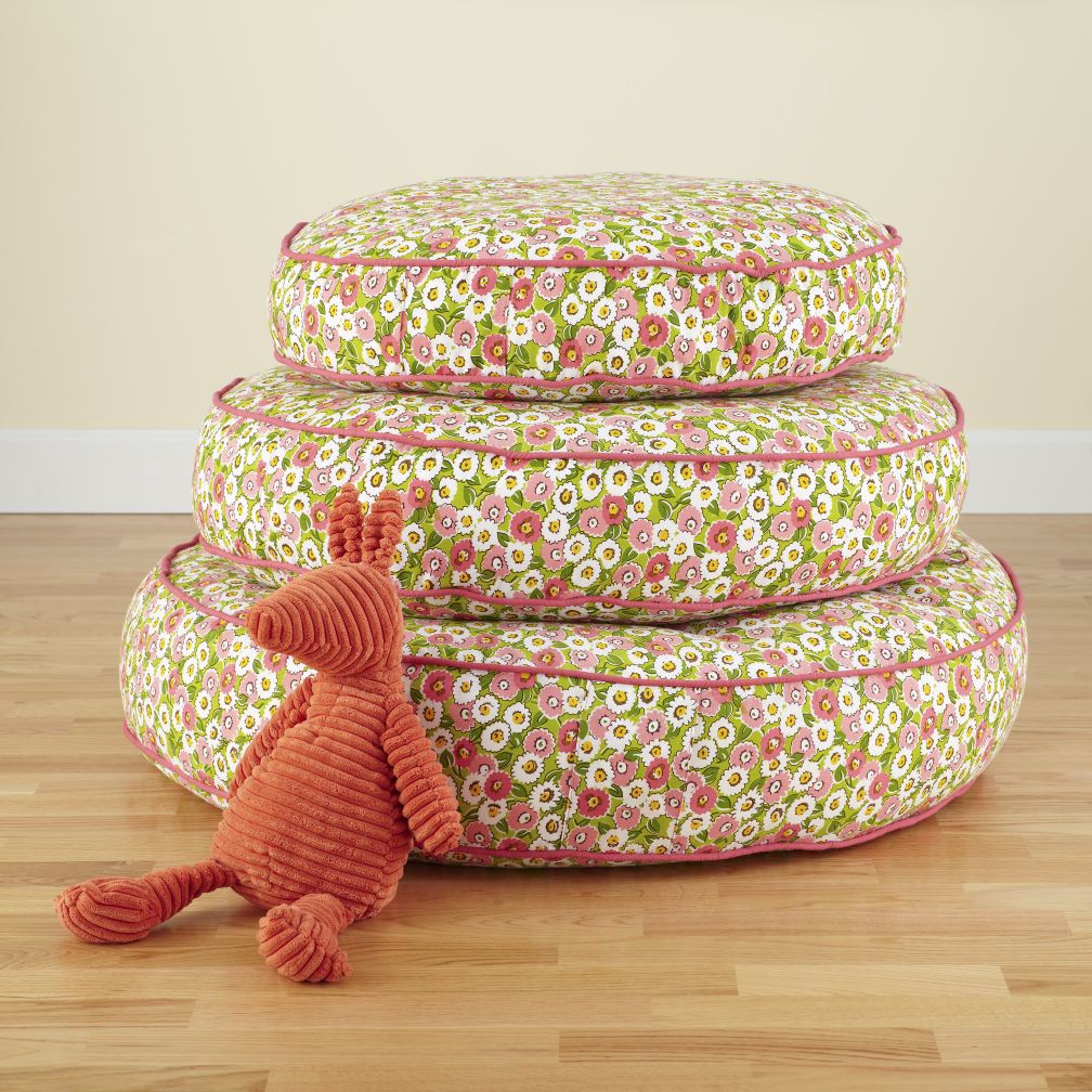 These Floor Cushions Really Stack Up (Floral)