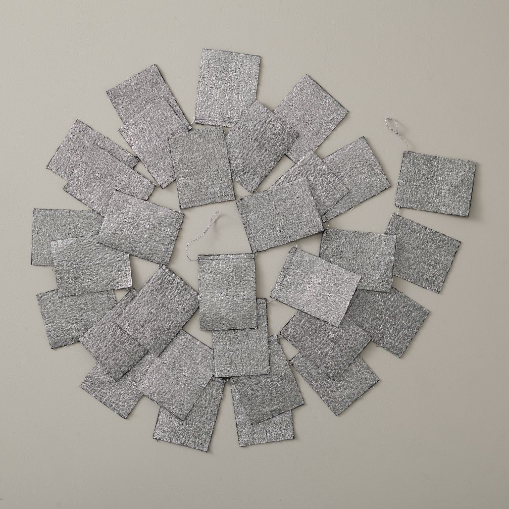 Embroidered Metallic Garland (Silver)