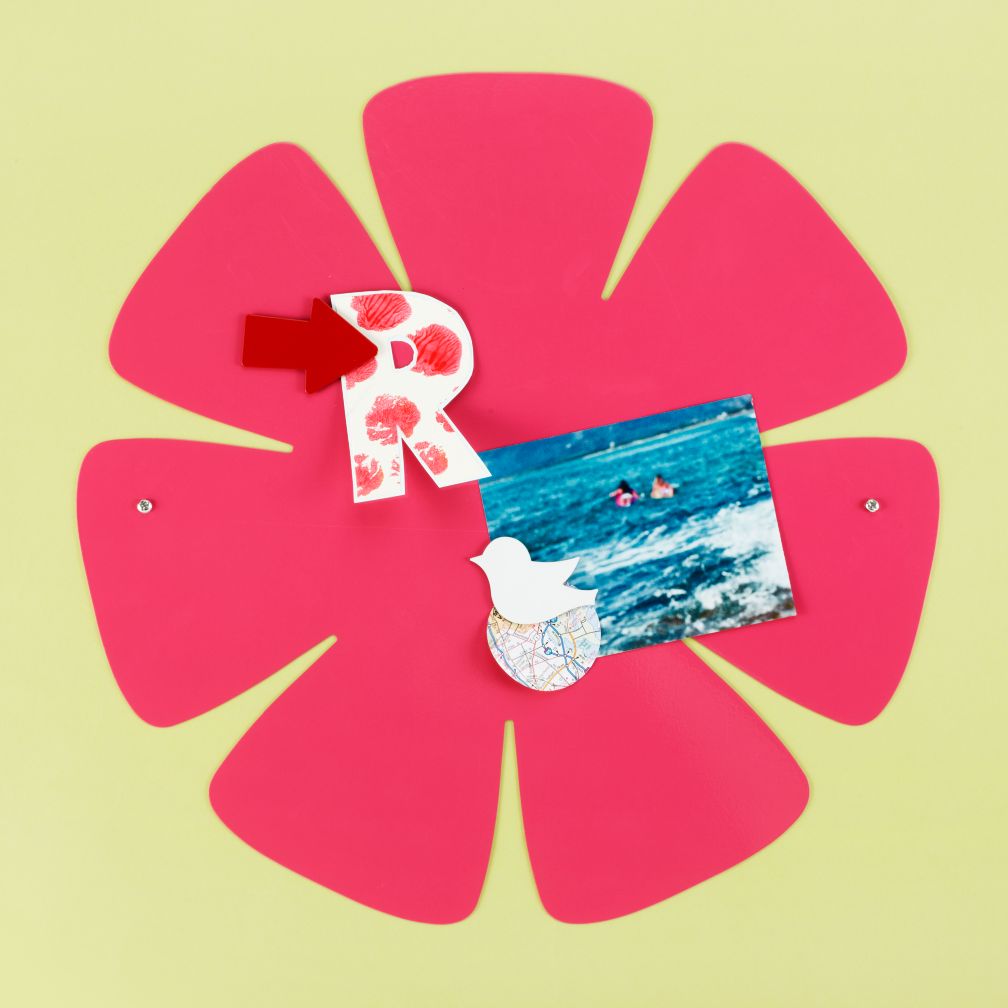 Petal To the Metal Magnet Board (Pink)
