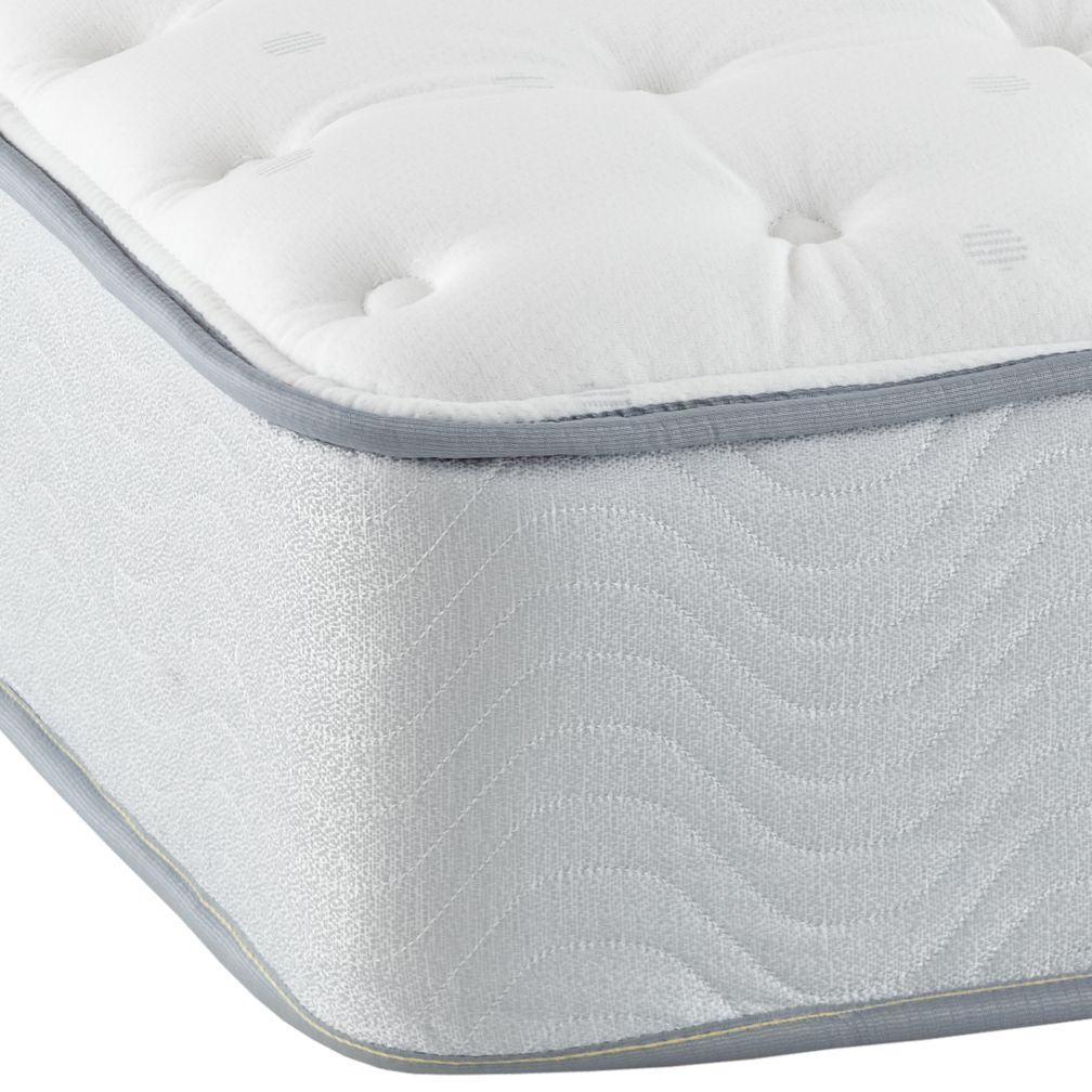 Simmons Beautyrest® Beginnings Plush Mattress