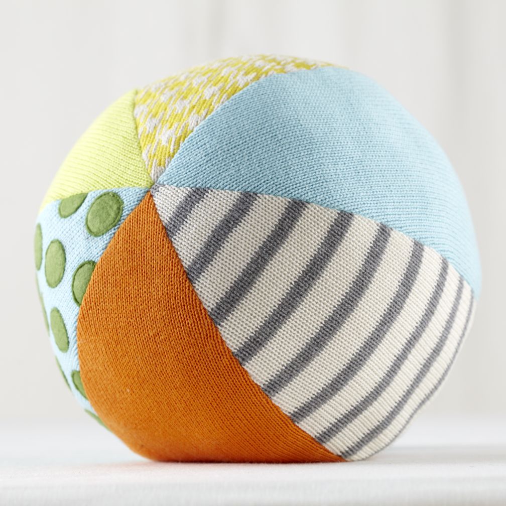 Easy Catch Large Knit Ball