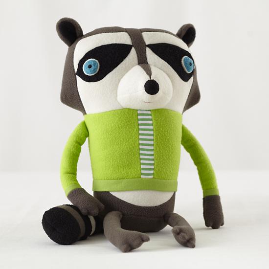 Plush_Raccoon_Dad