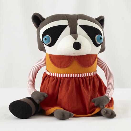Plush_Raccoon_Mom