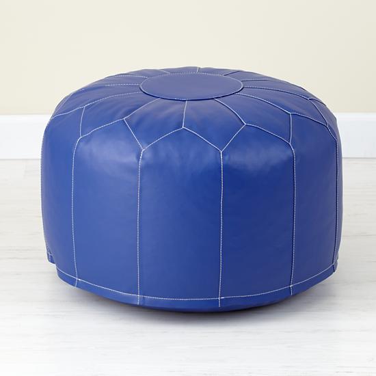 Seating_Pouf_DB_v2_0112
