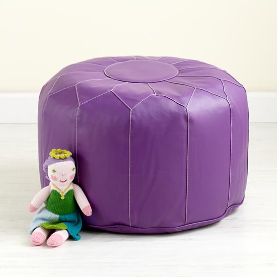 Seating_Pouf_PU_V2_1211