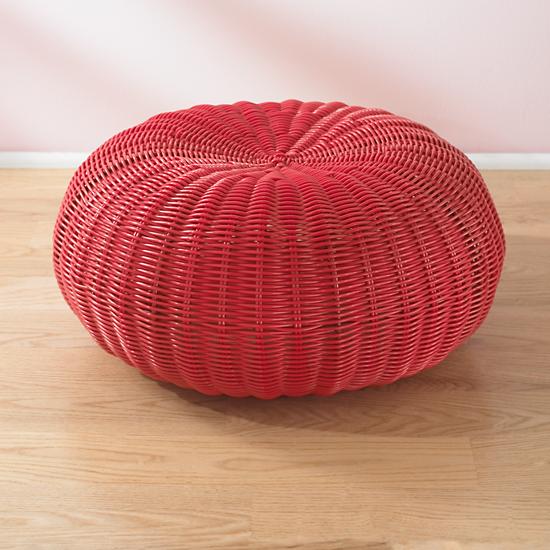 Seating_Tuffet_RE_0811