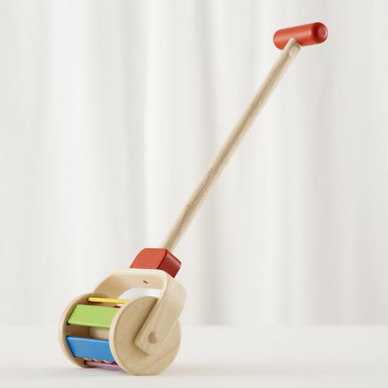 Toy_Wood_Walk_Roller