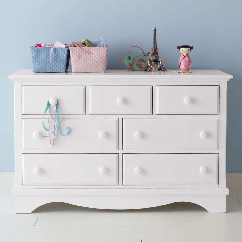 Walden 7-Drawer Dresser (White)